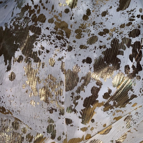 Stunning Alice + Olivia Yarra Bustier Gown - Picture 5 of 7